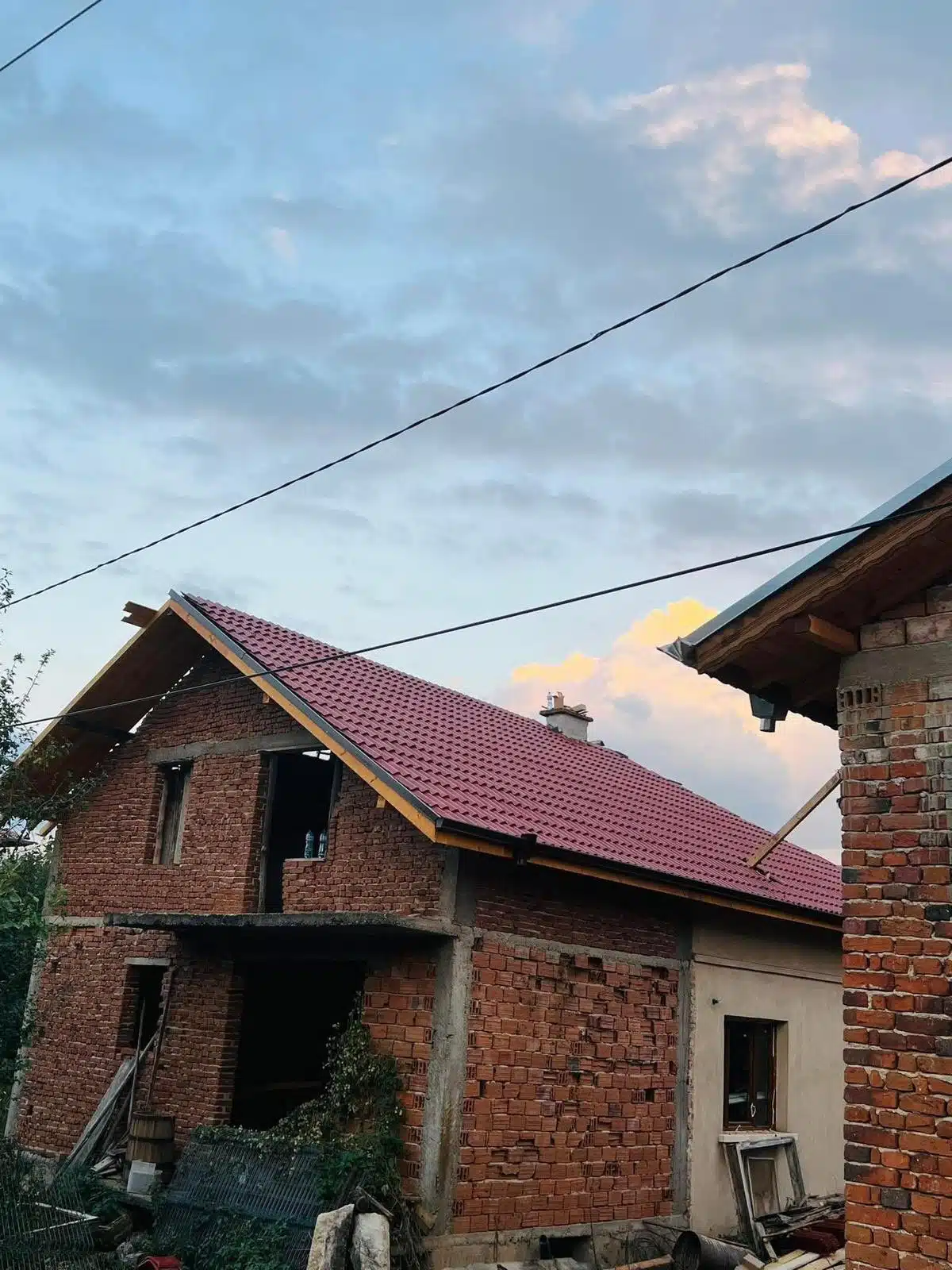Завършен нов покрив на къща в гр. Вършец